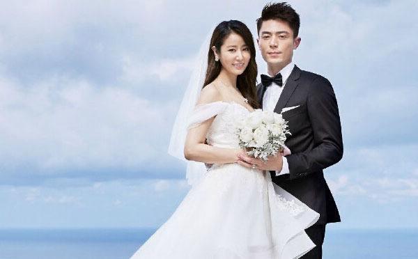 明星結婚照，揭秘璀璨光環(huán)背后的浪漫瞬間，明星結婚照背后的浪漫瞬間揭秘