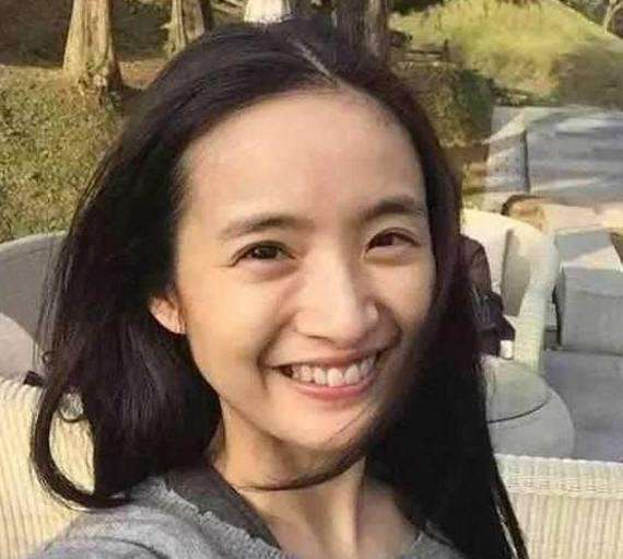 素顏女明星最丑排行榜，深度探討與客觀評(píng)價(jià)，素顏女明星最丑排行榜，深度探討與客觀評(píng)價(jià)揭秘