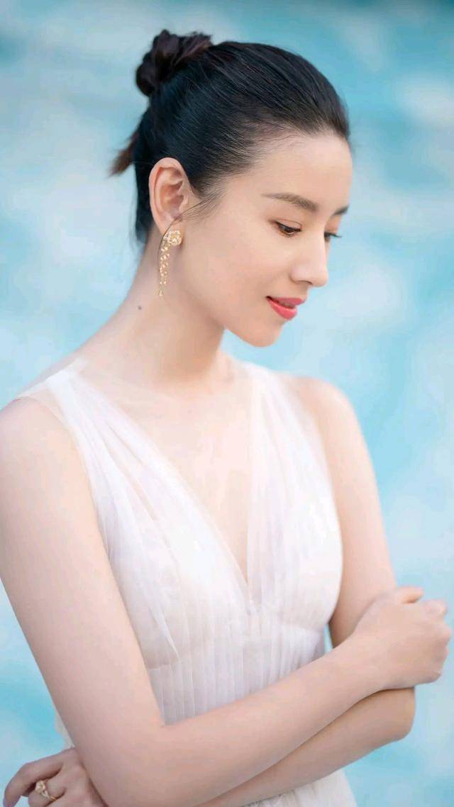 中國女神明星前十名，璀璨閃耀的娛樂圈巨星，中國女神明星前十璀璨閃耀娛樂圈巨星榜單