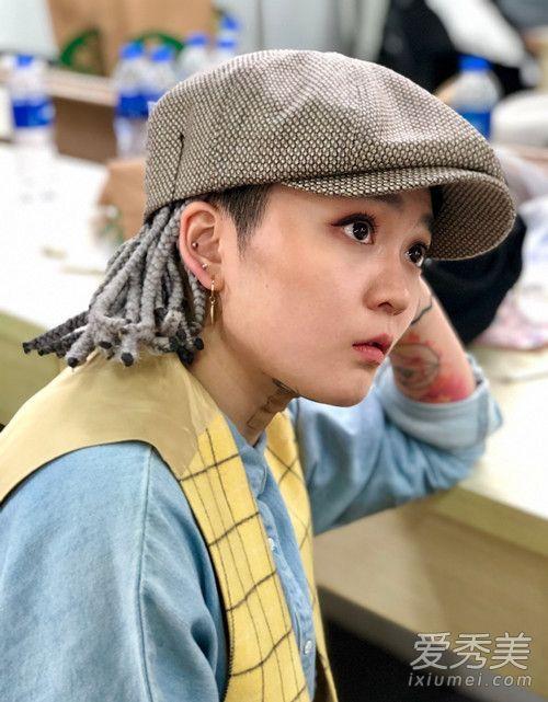 王子奇?zhèn)€人資料簡介，王子奇?zhèn)€人資料簡介，揭秘他的生平與成就