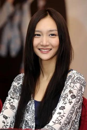 藝人牛萌萌，星光璀璨，揭秘成功之路，牛萌萌星光璀璨，揭秘成功之路的秘訣