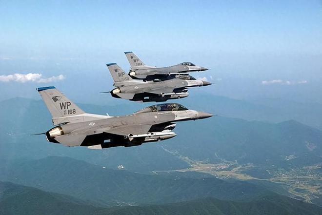 F16戰(zhàn)機(jī)墜毀事件深度解析，F(xiàn)16戰(zhàn)機(jī)墜毀事件全面解析