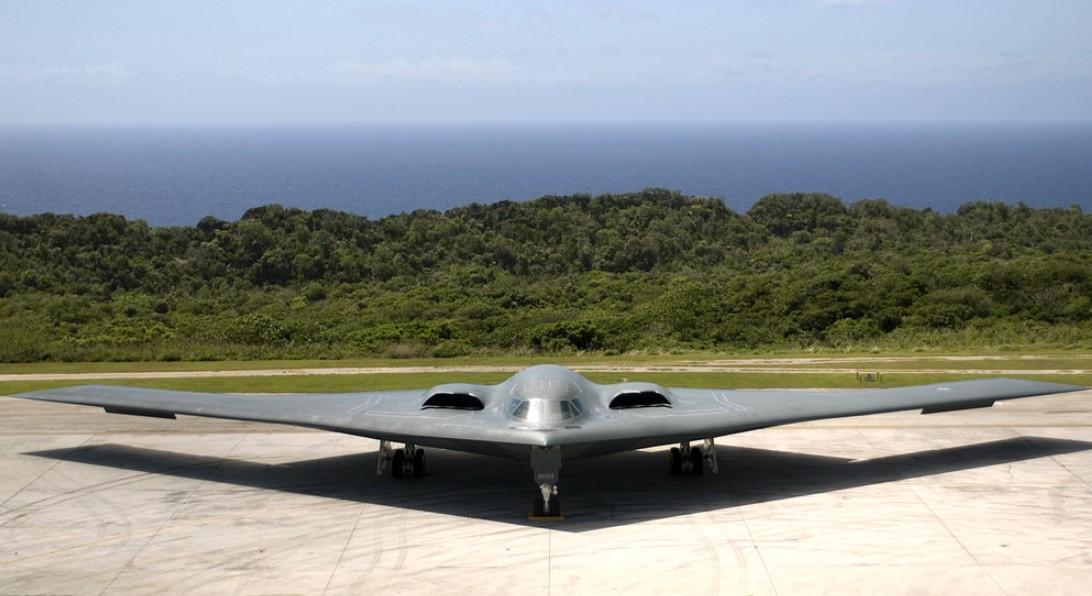 中國能否防御B-2轟炸機(jī)，深度分析與策略探討，中國對B-2轟炸機(jī)的防御能力與策略深度探討