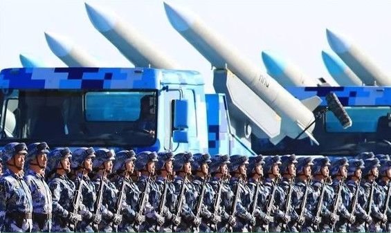 中國軍事力量圖片，展示強(qiáng)大實(shí)力與輝煌歷程，中國軍事力量展示，強(qiáng)大實(shí)力與輝煌歷程的圖片回顧
