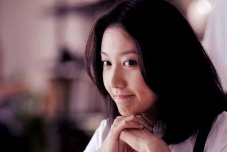 探索演員高露的獨(dú)特魅力，演藝生涯與成功秘訣，高露的獨(dú)特魅力與演藝生涯成功揭秘