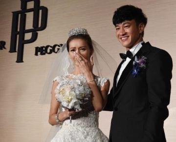何潤(rùn)東老婆，揭秘低調(diào)的愛情故事與背后的支持力量，何潤(rùn)東老婆，揭秘背后的愛情故事與支持力量
