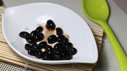 土方法治癜風(fēng)偏方，古老而神秘的療法，古老神秘的土方法治療癜風(fēng)偏方