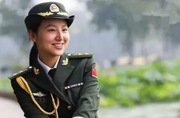 為什么寧愿嫁士官而不嫁軍官？深度解析兩者差異，深度解析士官與軍官差異，為何選擇嫁士官而非軍官？