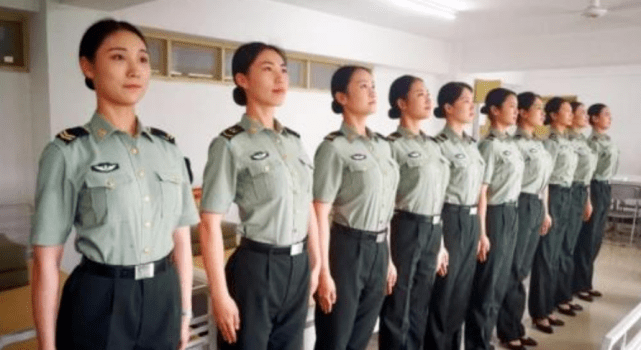 女兵入伍體檢項(xiàng)目詳解，女兵入伍體檢項(xiàng)目全面解析