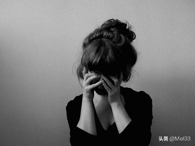 社交恐懼癥的24個(gè)表現(xiàn)及其影響，社交恐懼癥的24種表現(xiàn)及其影響概述