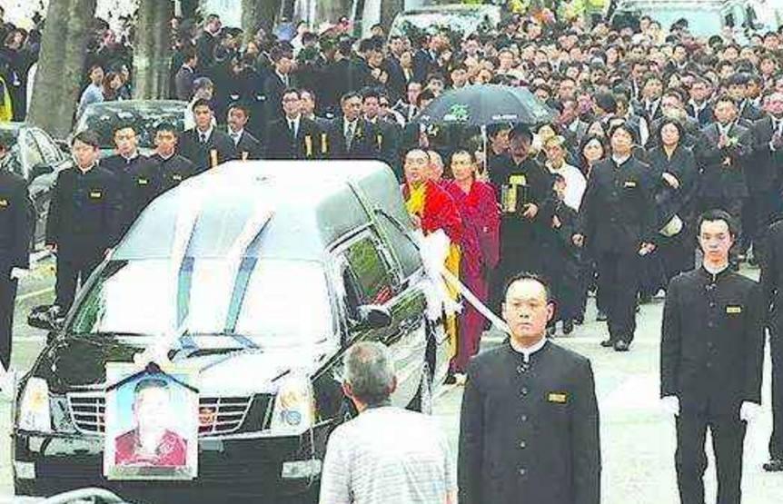 2025澳門六開彩免費(fèi)精準(zhǔn)大全——全面解析與預(yù)測(cè)，澳門六開彩2025全面解析與預(yù)測(cè)秘籍