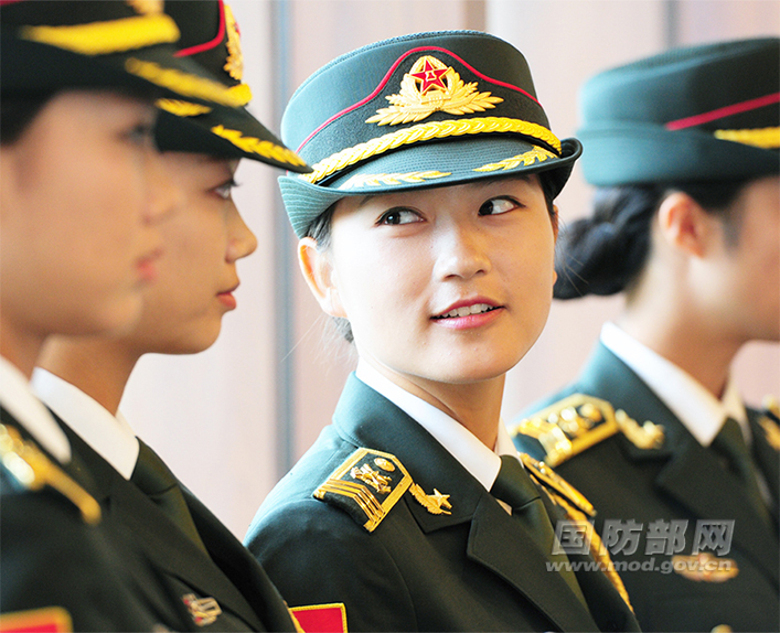三軍儀仗隊(duì)女兵班長(zhǎng)，英勇無(wú)畏的巾幗英雄，三軍儀仗隊(duì)女兵班長(zhǎng)，英勇無(wú)畏的巾幗英雄風(fēng)采