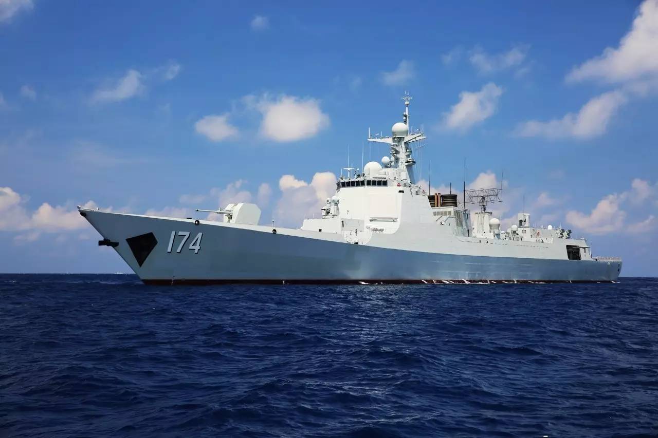 揭秘中國(guó)海軍的驕傲——118艦，揭秘中國(guó)海軍的驕傲——先進(jìn)戰(zhàn)艦118艦揭秘之旅