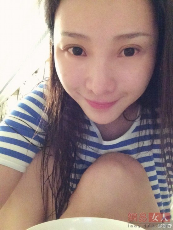 素顏照?qǐng)D片，展現(xiàn)真實(shí)美麗的方式，素顏照，真實(shí)美麗的展現(xiàn)