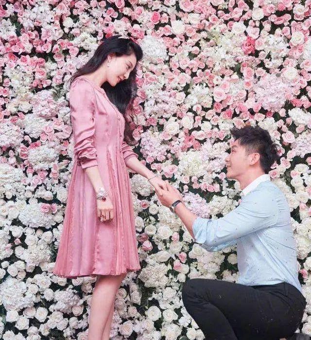 李晨與范冰冰的婚姻狀況，揭秘兩人的關(guān)系發(fā)展，李晨與范冰冰婚姻狀況揭秘，關(guān)系發(fā)展大揭秘