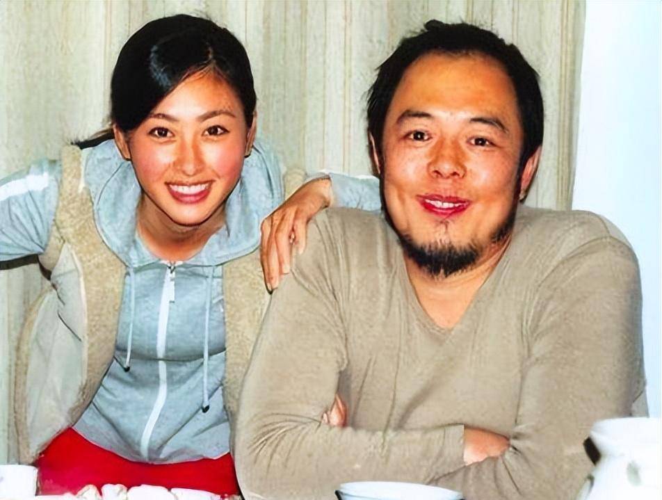 張鐵林個人資料簡介及老婆，深度探索中國影視界的璀璨明星，張鐵林個人簡介及婚姻狀況揭秘，中國影視界的耀眼明星深度探索