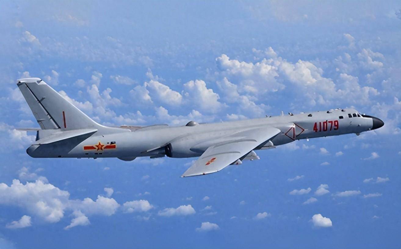 中國唯一大型轟炸機(jī)，震撼力量，展現(xiàn)空中霸主風(fēng)采，中國空中霸主風(fēng)采，唯一大型轟炸機(jī)震撼力量展示