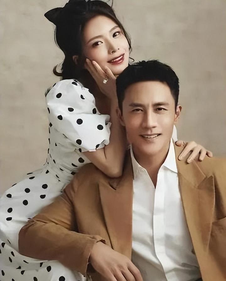 杜淳老婆王燦，揭秘1987年出生的璀璨之星，杜淳妻子王燦，璀璨之星背后的故事（1987年出生）