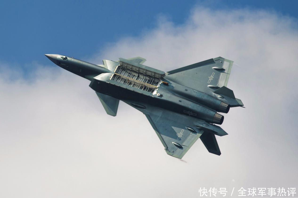 殲二十戰(zhàn)斗機(jī)圖片，探索中國(guó)空中力量的璀璨明珠，殲-20戰(zhàn)斗機(jī)，中國(guó)空中力量的璀璨明珠圖片探索