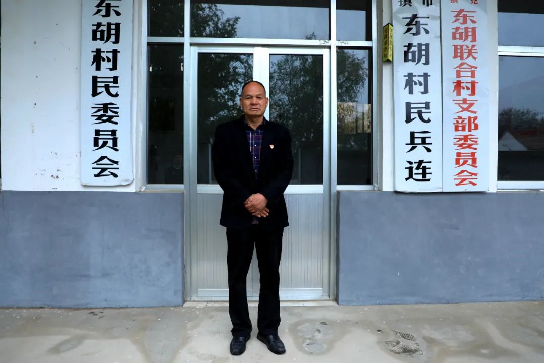 玉關(guān)村民委員會最新領(lǐng)導(dǎo)團(tuán)隊(duì)介紹，玉關(guān)村民委員會領(lǐng)導(dǎo)團(tuán)隊(duì)介紹