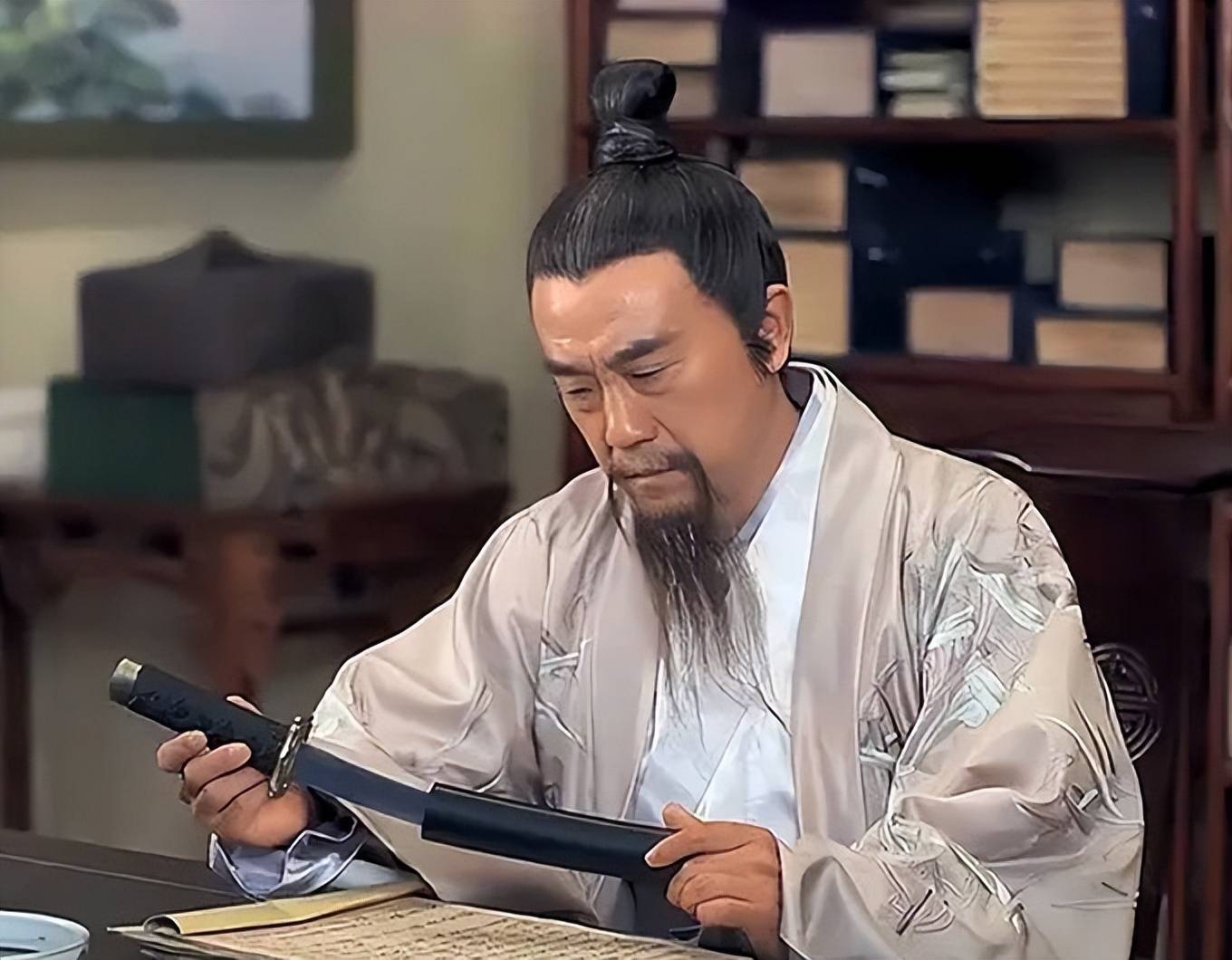 揭秘劉伯溫，王中王傳奇人物與一肖中的故事，揭秘劉伯溫與王中王的傳奇故事，一肖中的傳奇人物揭秘